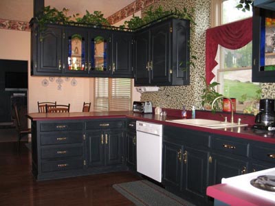 5 Bedroom Victorian Manor Photo 3